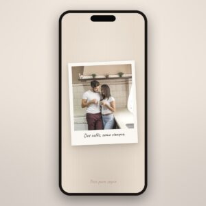 Regalo «Un te quiero» en un móvil: una foto real revelada con el pie escrito a mano